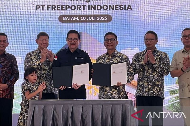 freeport-dan-stania-tandatangani-hoa-jual-beli-perak-di-batam