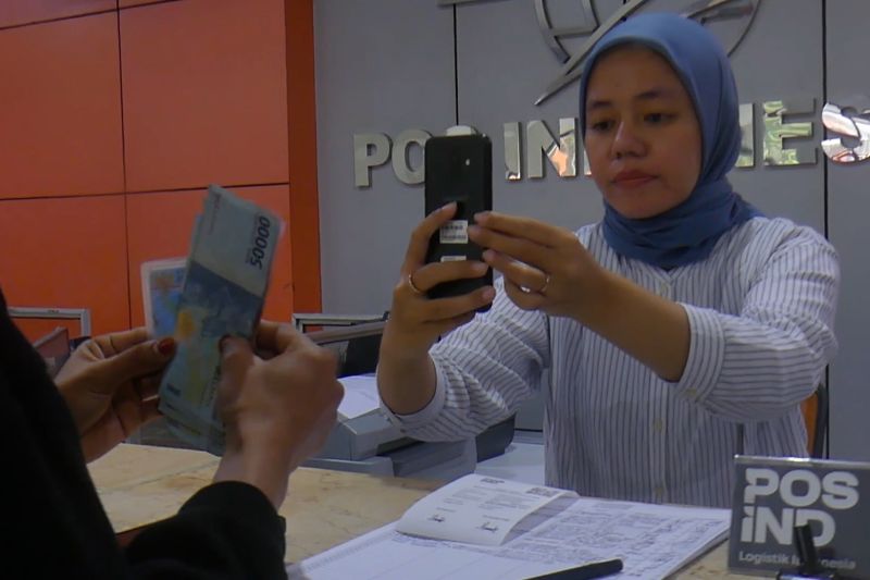 13699-pekerja-di-temanggung-terima-bantuan-subsidi-upah-2025