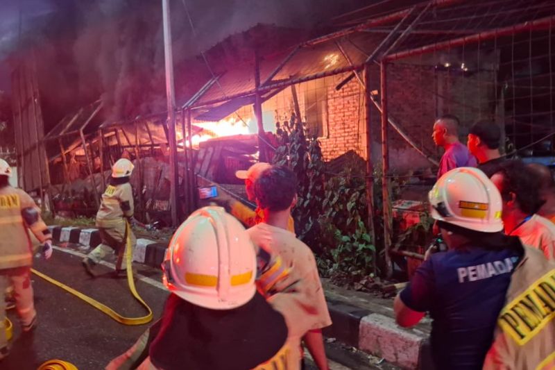 Hingga 15 Juli 2025, kebakaran di Jakarta sudah 922 kali