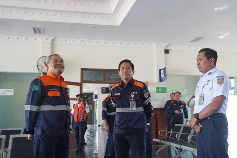 direktur-operasi-kai-periksa-sejumlah-stasiun-di-wilayah-daop-madiun