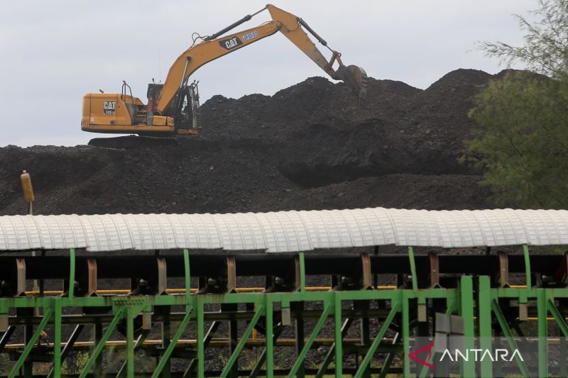 harga-batu-bara-acuan-periode-kedua-juli-turun-jadi-9765-dolar-aston
