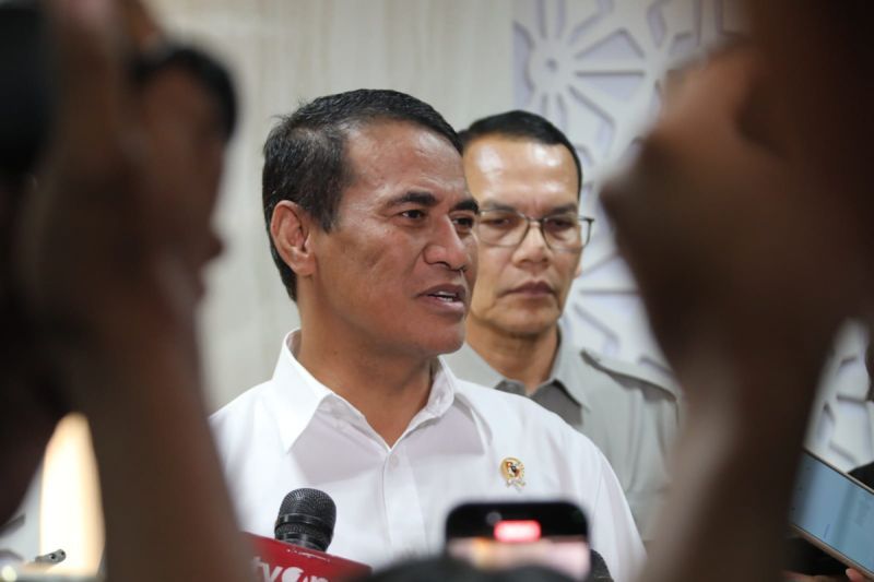 mentan-tegaskan-tidak-beri-toleransi-praktik-kecurangan-beras