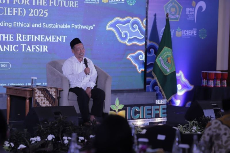 Lewat tafsir Al-Mulk, Gus Baha ingatkan ancaman krisis lingkungan