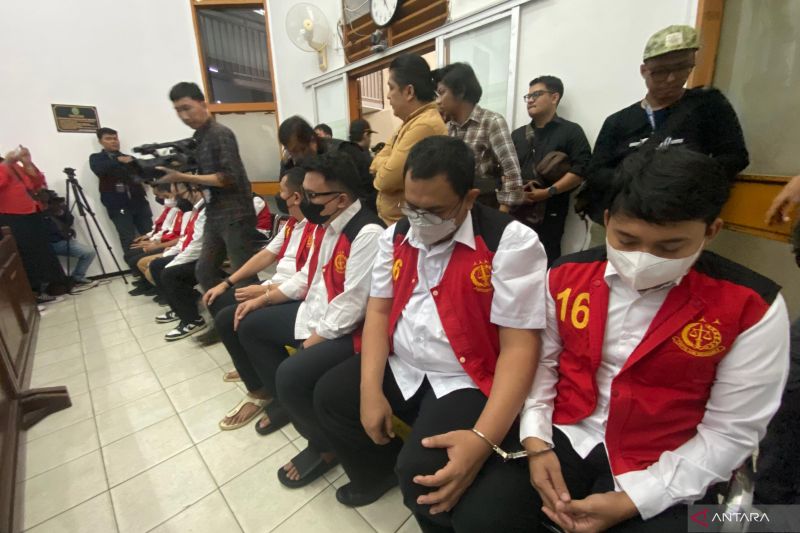 sidang-tuntutan-judol-komdigi-klaster-pegawai-agen-juga-ditunda