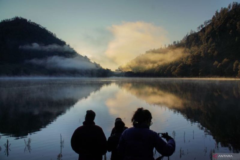 jalur-pendakian-gunung-semeru-ditutup-sementara-hormati-hari-raya-karo