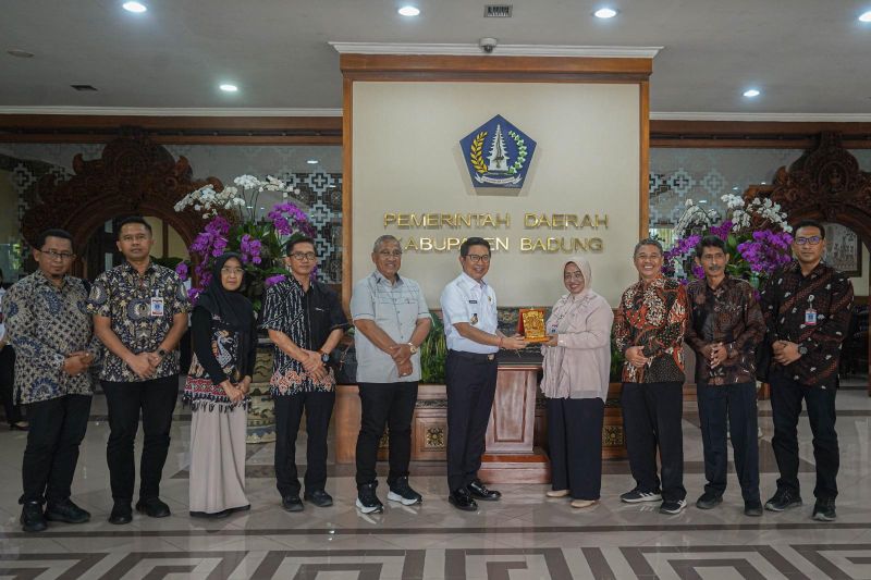 pemkab-purworejo-jajaki-kerja-sama-pariwisata-dengan-pemkab-badung
