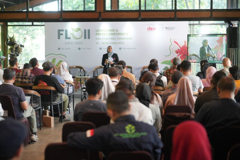 kementan-dorong-floii-expo-2025-bawa-florikultura-tropis-ri-ke-global