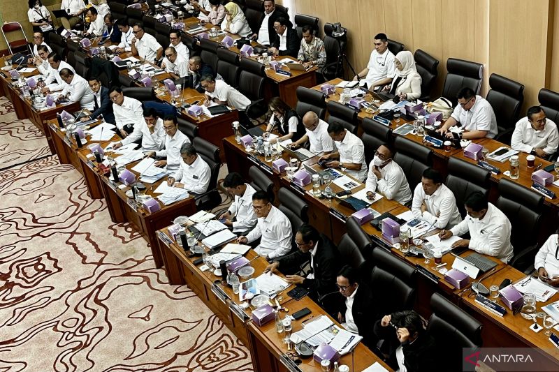 antam-targetkan-pabrik-emas-di-gresik-dapat-beroperasi-pada-q42027