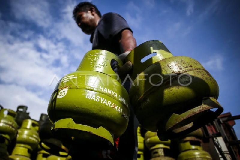 budi-arie-kopdes-merah-putih-bisa-tekan-harga-lpg-3-kg-jadi-rp18-ribu