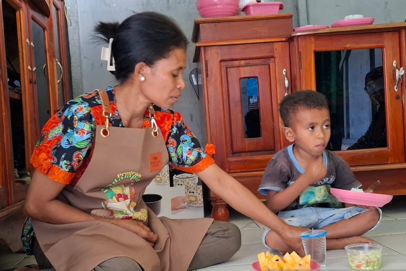 Perjuangan Mama Ance menghentikan anak dari “susu” kental manis