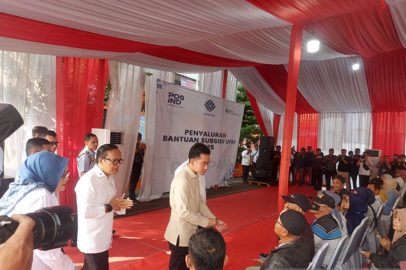 Wamenaker: 13 juta pekerja di Indonesia sudah menerima BSU