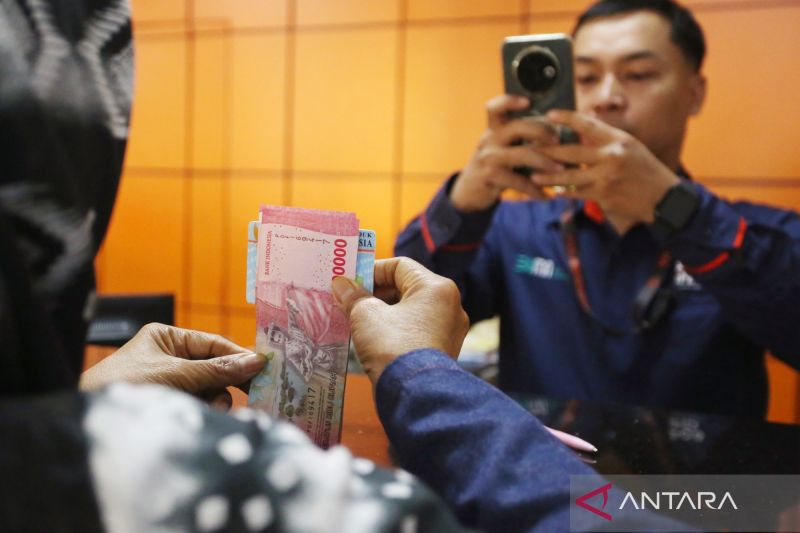 kemarin-proyeksi-kinerja-bank-hingga-penyaluran-bsu