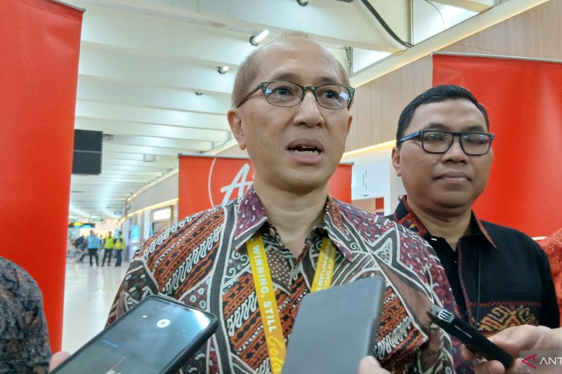airasia-optimistis-pembukaan-rute-domestik-dorong-pariwisata-tanah-air