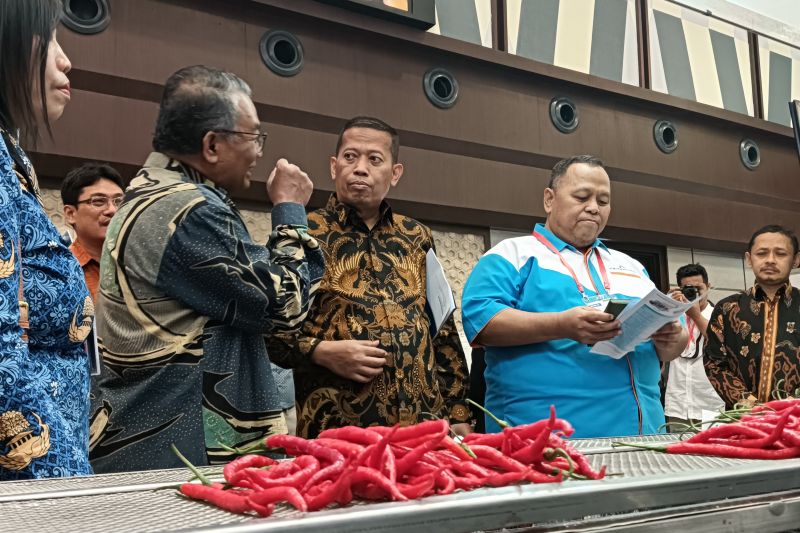 rektor-undip-ajak-lulusan-kembangkan-pertanian-modern