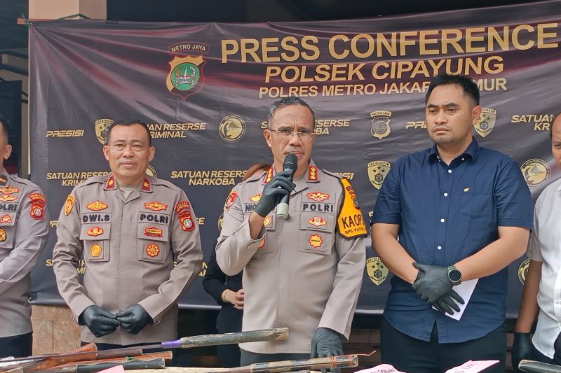 polisi-tangkap-dua-pelaku-tawuran-yang-tewaskan-satu-orang-di-ciracas