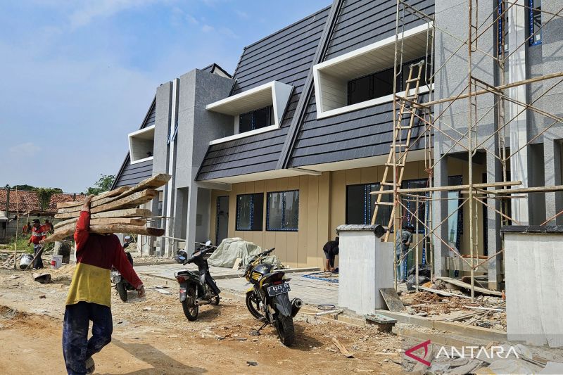 menggairahkan-sektor-riil-di-tengah-longgarnya-kebijakan-moneter