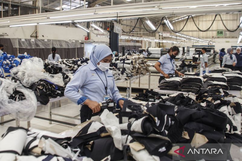 kemenperin-konsiten-perkuat-progam-penggunaan-produk-dalam-negeri
