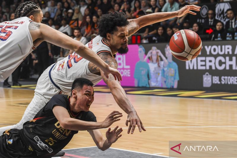 Final IBL 2025 - Pelita Jaya rebut kemenangan atas Dewa United di game1
