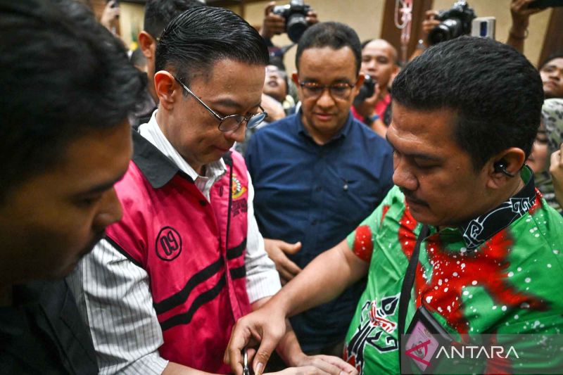 Tom Lembong akan ajukan banding atas vonis 4,5 tahun penjara