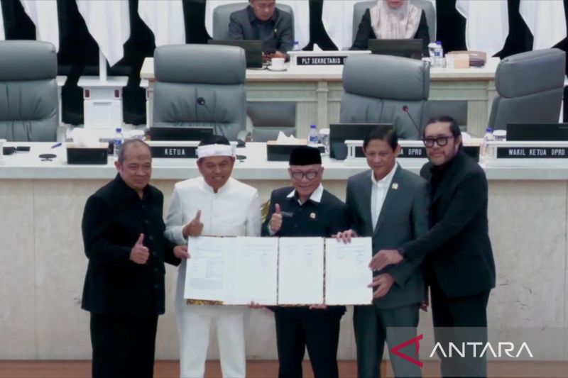 rpjmd-2025-2029-jabar-disahkan-dengan-fokus-penataan-desa-tata-ruang