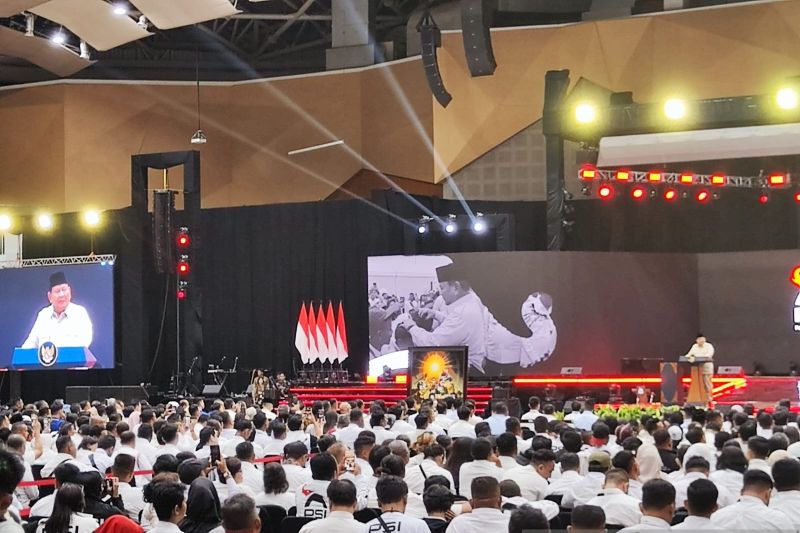 Prabowo: 'Serakahnomics' yang ancam konstitusi