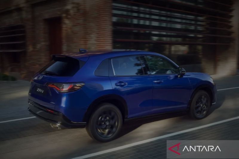 honda-memangkas-harga-zr-v-hybrid-sebesar-rp48-juta