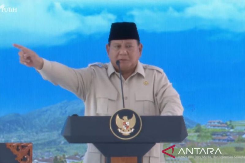 Prabowo perintahkan Kapolri dan Jaksa Agung tindak tegas pengoplos beras