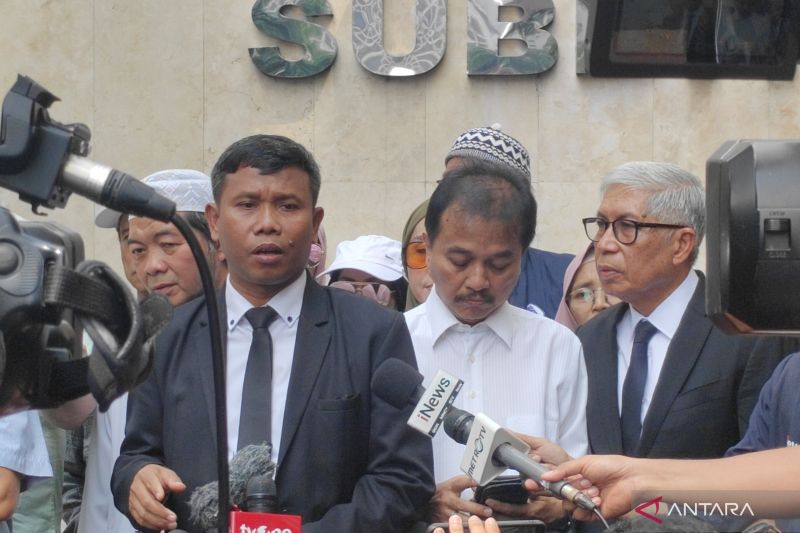 roy-suryo-minta-polisi-gelar-perkara-khusus-soal-ijazah-palsu