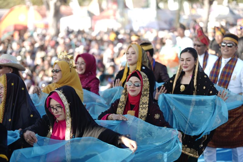 kemenekraf-dukung-dompu-jadi-kabupaten-kreatif-di-indonesia