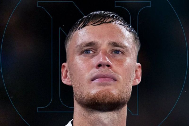 Napoli umumkan kedatangan Sam Beukeuma dari Bologna