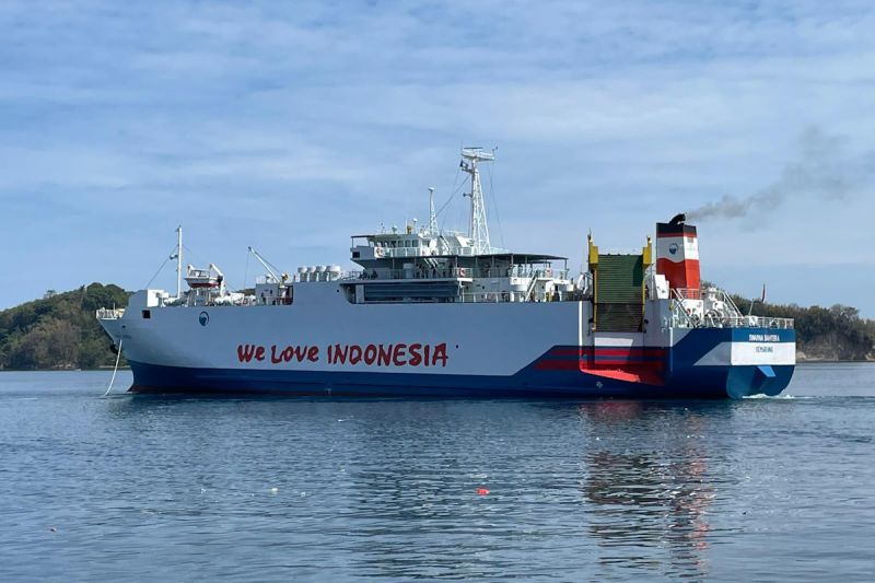 asdp-perkuat-konektivitas-balikpapan-parepare-dorong-ekonomi-daerah