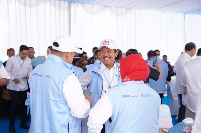 menteri-kp-kopdes-merah-putih-perkuat-ekonomi-pesisir-kualitas-ikan