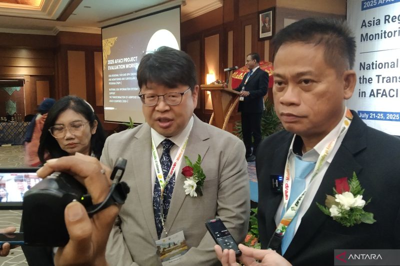 kementan-kembangkan-peringatan-dini-hama-dan-informasi-tanah