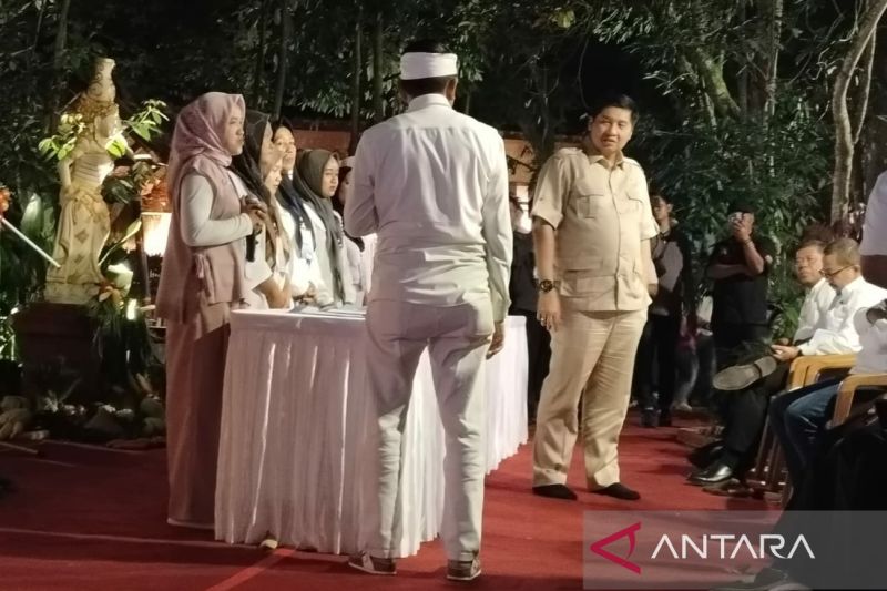 menteri-pkp-dan-gubernur-jabar-ajak-masyarakat-jauhi-rentenir