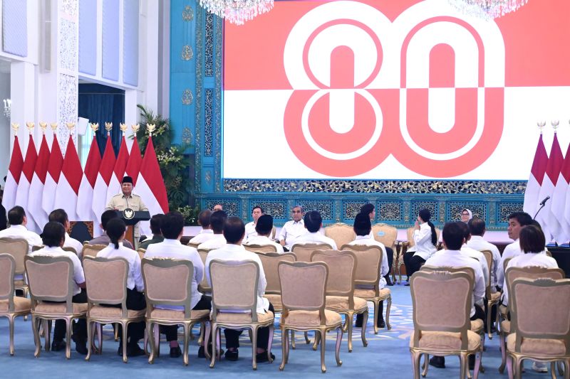 tema-hut-ke-80-ri-bersatu-berdaulat-rakyat-sejahtera-indonesia-maju