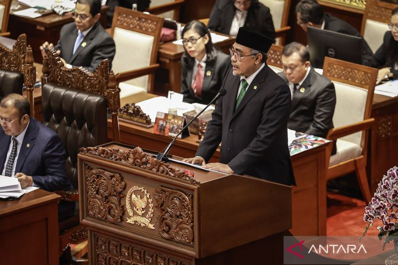 dpr-dan-pemerintah-naikkan-target-setoran-perpajakan-di-rapbn-2026