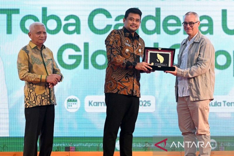 gubernur-sumut-optimistis-kawasan-danau-toba-dapat-kartu-hijau