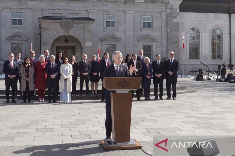 Trump naikkan tarif Kanada menjadi 35 persen lewat perintah eksekutif