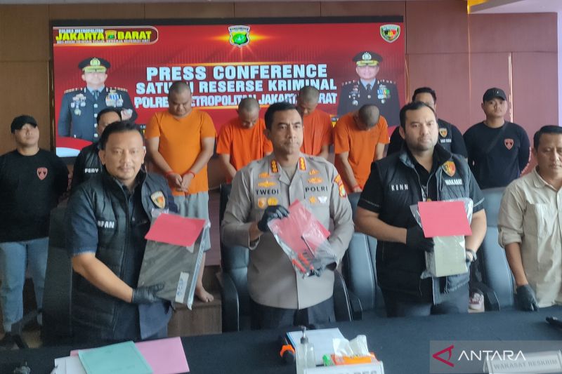 sindikat-pembobol-minimarket-di-kembang-diringkus