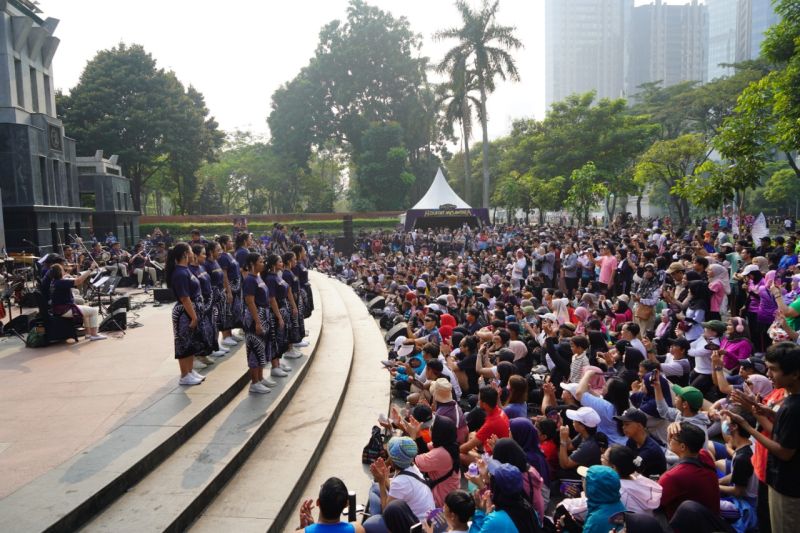 Pagelaran Sabang Merauke hibur warga di CFD Sudirman