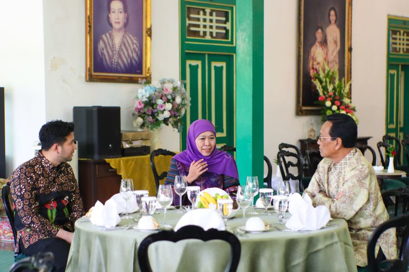 khofifah-dan-emil-temui-sri-sultan-bahas-promosi-pariwisata-diy-jatim