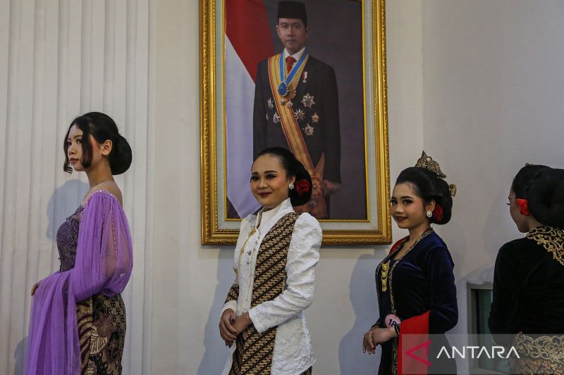 perkembangan-kebaya-dalam-dunia-fashion-modern