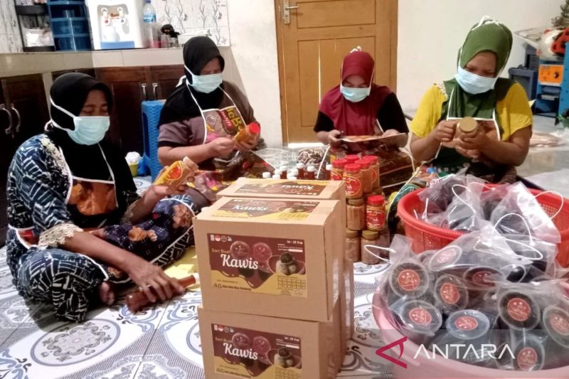 rb-rembang-bawa-umkm-herbal-beromzet-rp100-juta-tembus-pasar-nasional