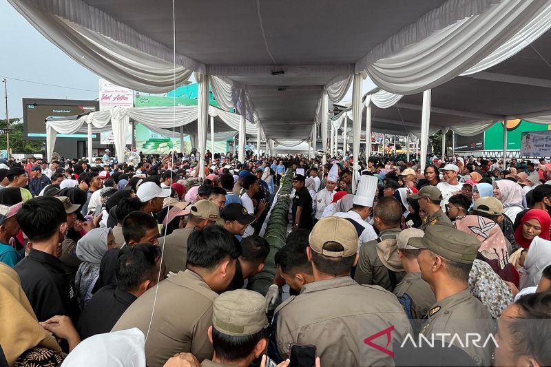 Bandarlampung dapatkan rekor MURI atas sekubal terbesar di dunia