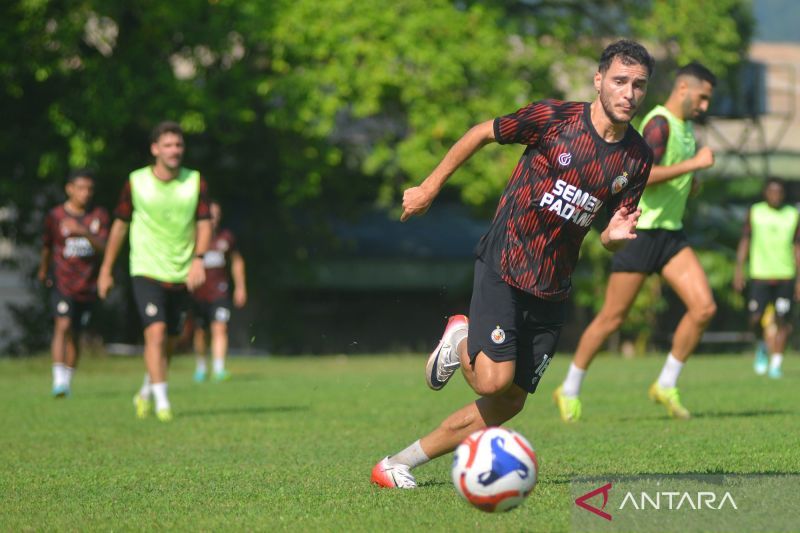 pemain-asing-termuda-di-super-league-musim-20252026