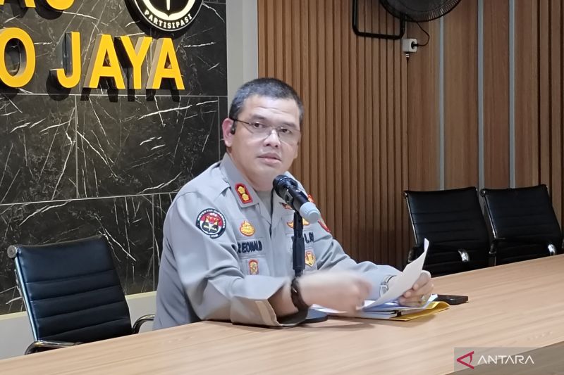 polisi-jelaskan-soal-penemuan-tas-yang-diduga-milik-arya-daru