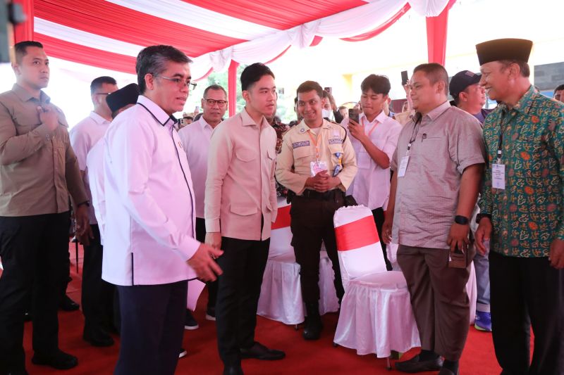 menaker-sebut-penyaluran-bsu-capai-92-persen-secara-nasional