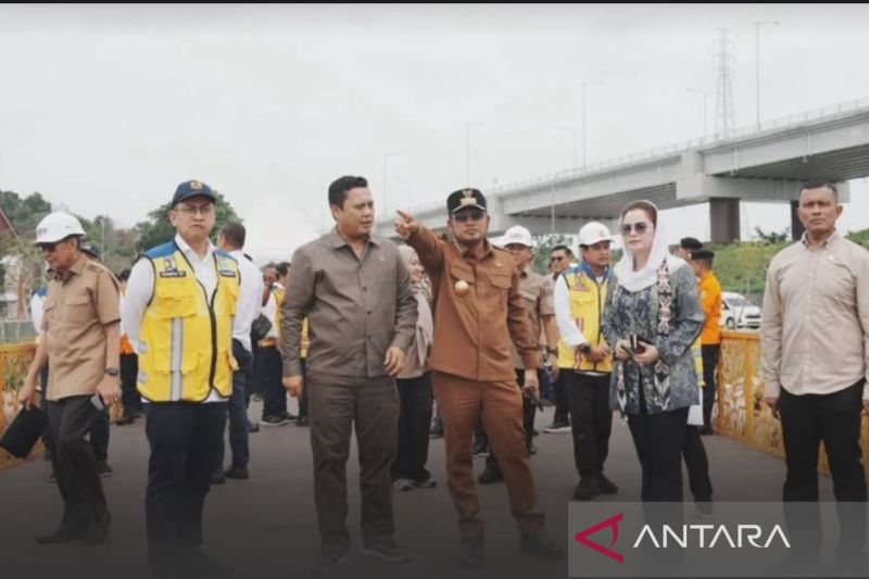 Komisi V DPR RI tinjau proyek dan Bandara IKN