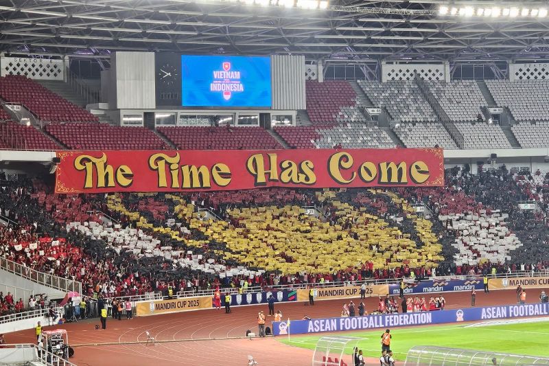 La Grande Indonesia pamerkan mozaik trofi di utara