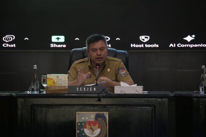 kemendagri-minta-pemda-kendalikan-inflasi-tinggi-di-daerahnya
